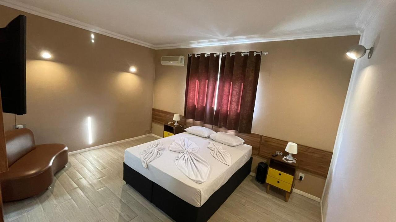 Lovely Motel - 7,5Km Do Santuario Nacional Roseira  المظهر الخارجي الصورة
